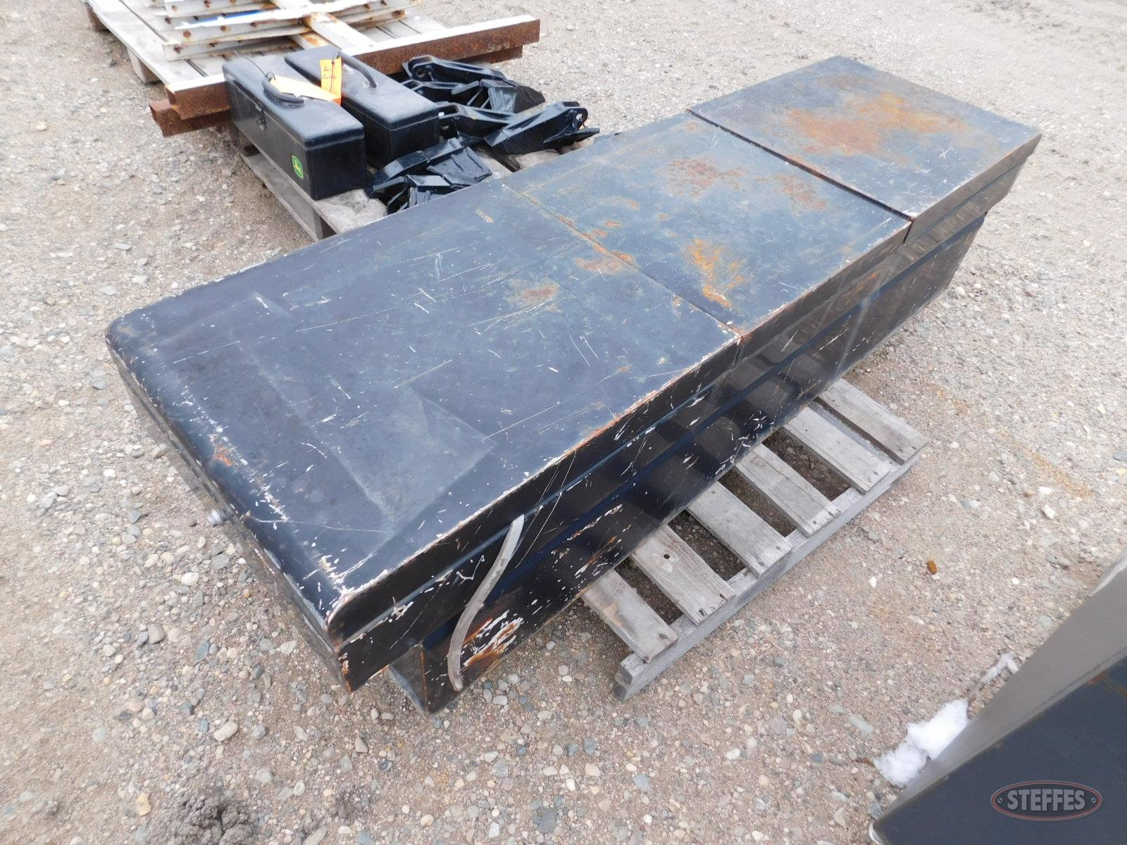Full-size truck tool box, _0.JPG